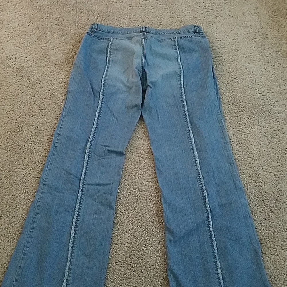 Jeans - Picture 4 of 5